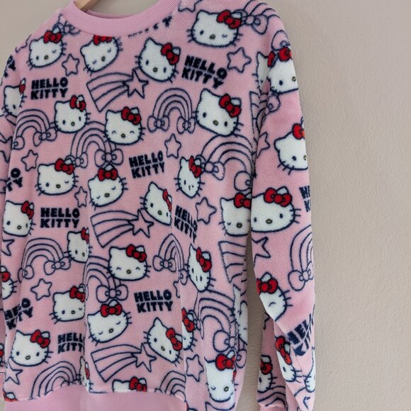 Hello Kitty Pink Cozy Plush Long Sleeve Fleece Pajama Top Crew Neck Rainbows M - Picture 4 of 11